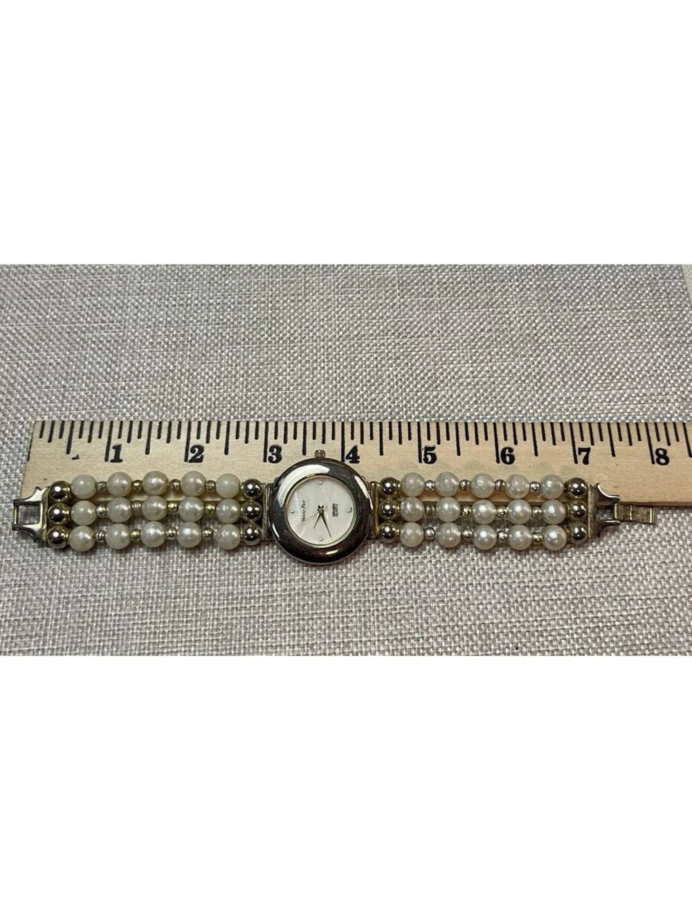 Vanity Fair Gruen Womens Watch 33mm Gold Tone Faux Pearl Band New Battery 7.5